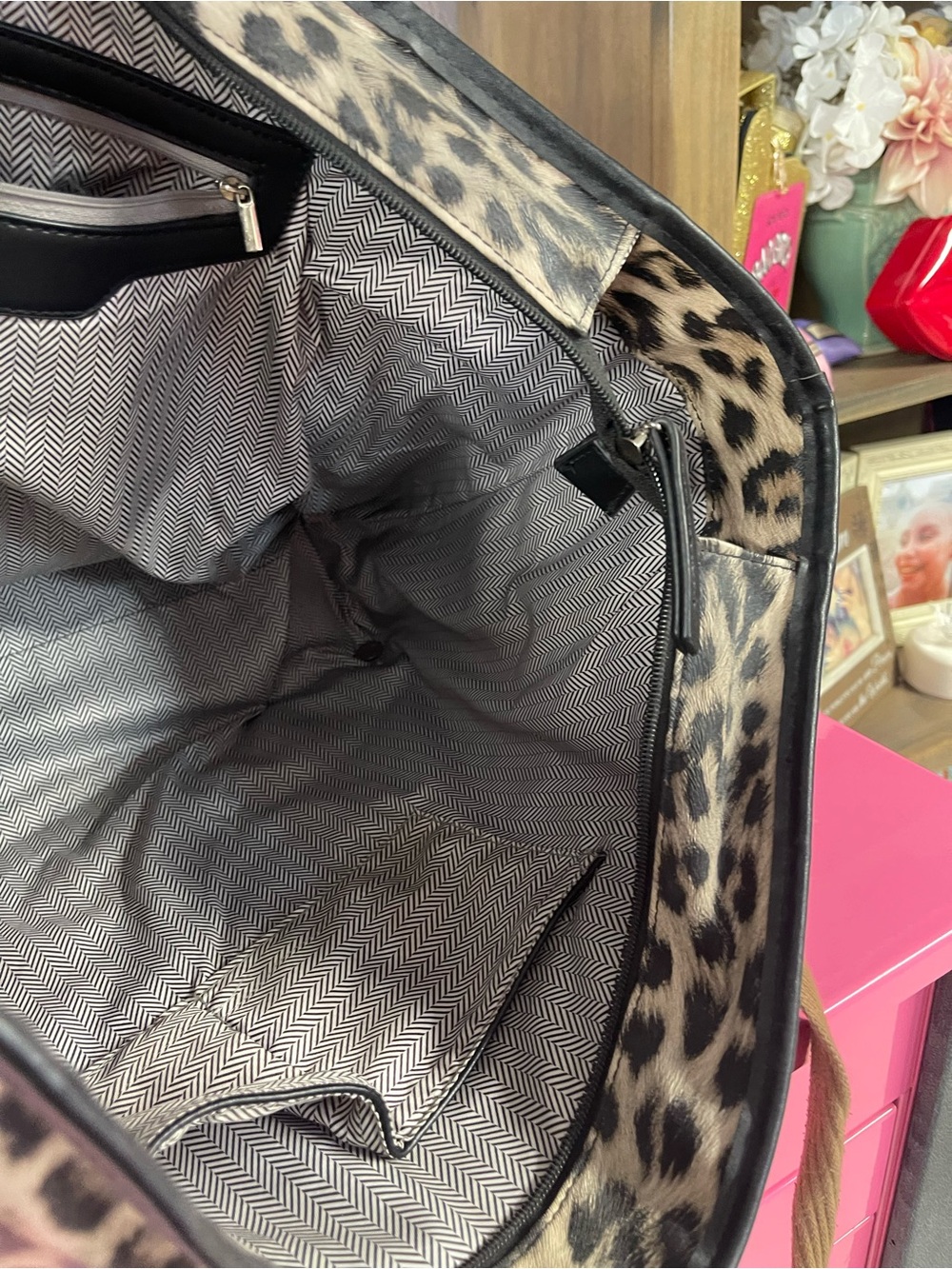 Cheetah Print Tote Bag with Metallic Side Panels - Brown - Picture 6 of 10
